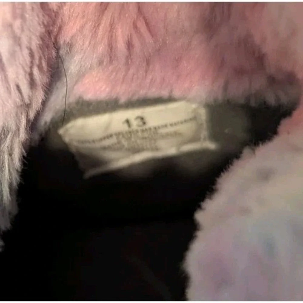 The Children's Place Girl's 13 Winter Fuzzy Boots‎ Faux Suede Rainbow Fur Gray